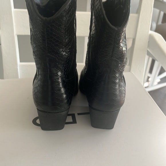 ALDO COWGIRL BOOTS - Picture 4 of 8